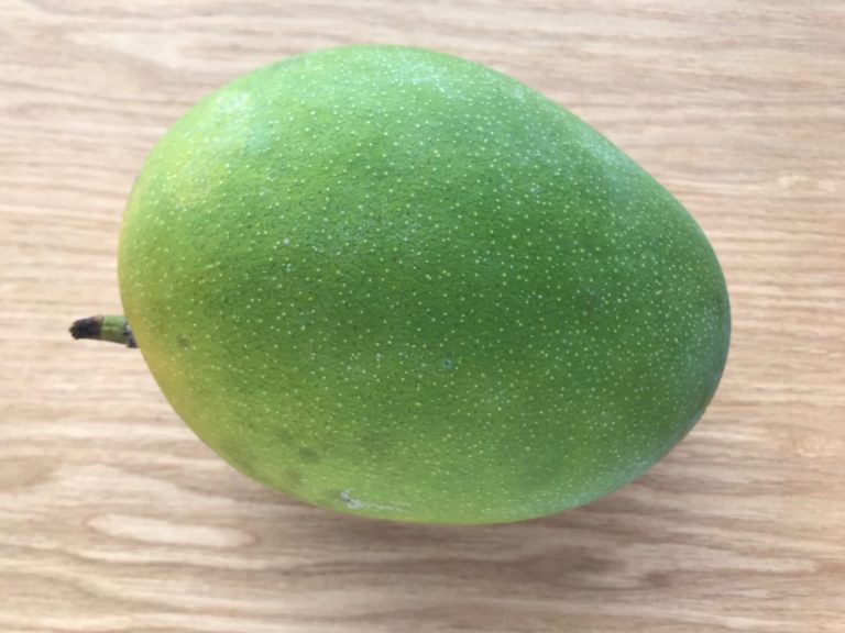 【キーツマンゴーの食べ頃】甘い香りとツヤがサイン？