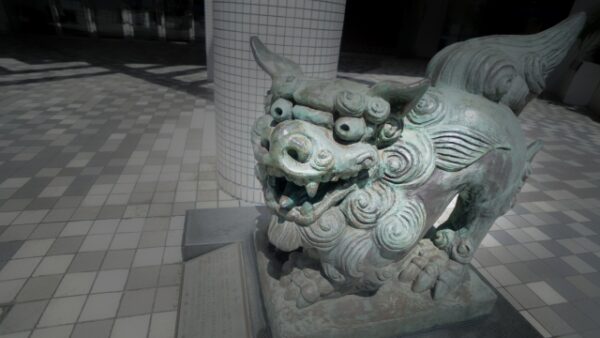 シーサーを贈り物としてプレゼントする人の心理は？