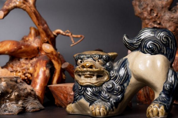 【シーサーをプレゼントする意味とは？】贈り物の価値と気持ちの伝え方は？