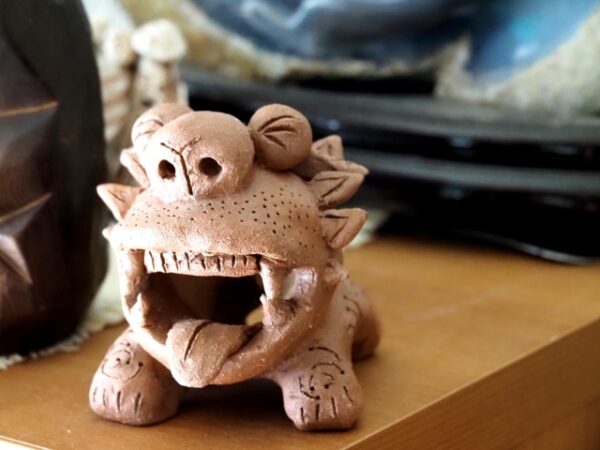 出産祝いに向きやすいシーサーの選び方は？