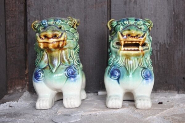 【シーサーのオスとメスの違いは？】意味や左右の位置に決まりはあるの？